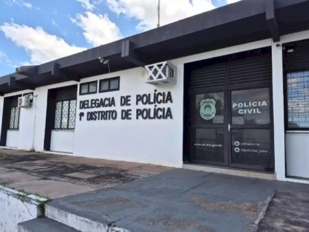 Moradora de rua é socorrida após levar diversas facadas do companheiro