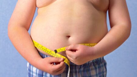 Canetas para crianças: duas em cada cinco saem da faixa de obesidade em novo estudo