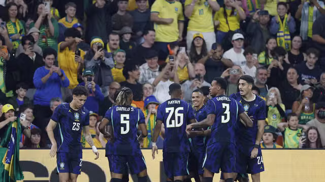 Brasil vira sobre a Austrália em jogo de seis gols e vence amistoso em Brisbane