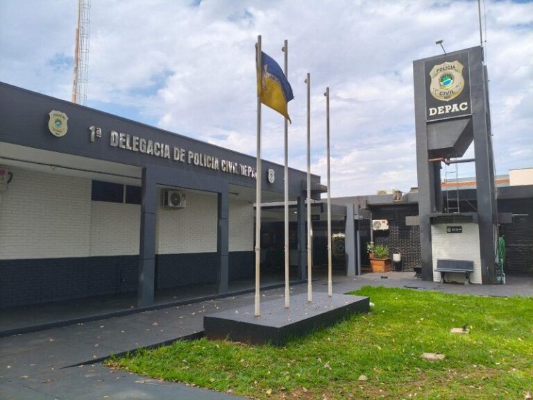 Câmeras flagram 2º furto de Hilux no Centro de Dourados na madrugada de domingo