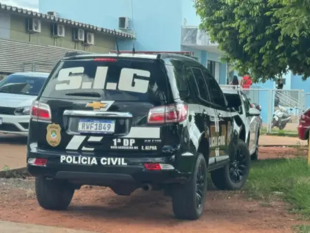 Homem baleado na cabeça em Nova Andradina aguarda transferência para Dourados.