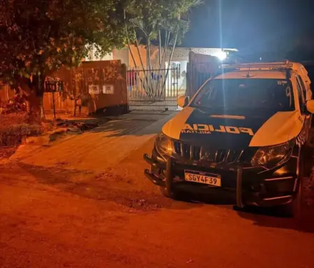 Homem é executado a tiros dentro de casa na frente da família em Sidrolândia.