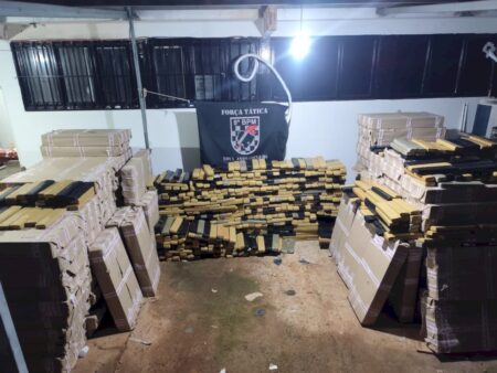Polícia Militar apreende 3,2 toneladas de maconha em caminhão na região de Anaurilândia