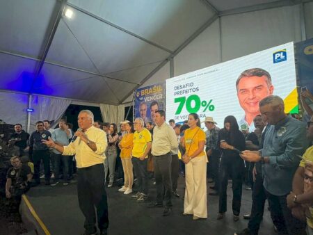 Riedel e Azambuja mobilizam prefeitos para ampliar votação de Flávio em MS