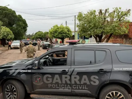 Operação da Polícia Civil cumpre 16 mandados e termina com três mortos em confronto em Nova Andradina.