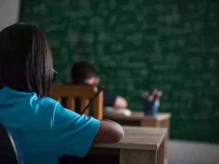 Justiça afasta monitor de escola após pedido do MPMS em Novo Horizonte do Sul.