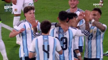 Argentina goleia a Bolívia com facilidade no primeiro jogo pós-Messi