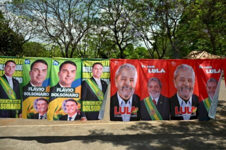 Campanha do 2º turno será retomada nesta segunda, 24 horas após o fim da votação